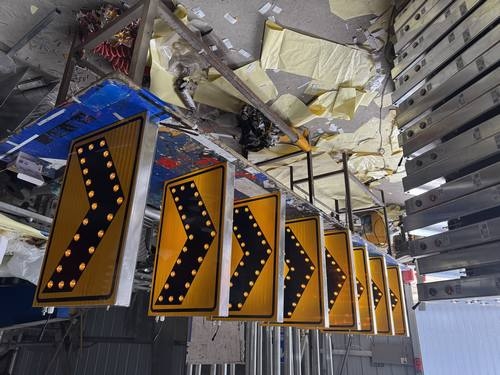 郴州太阳能交通标牌的核心部件是电池,电池多久